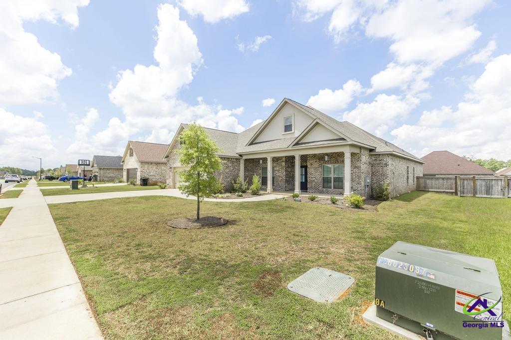 104 Woodwinds Court