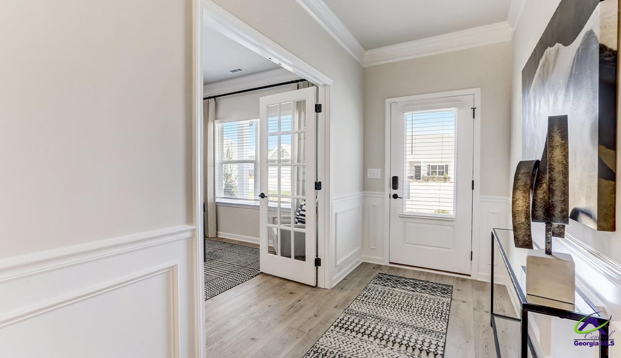 252 Shantz Way
