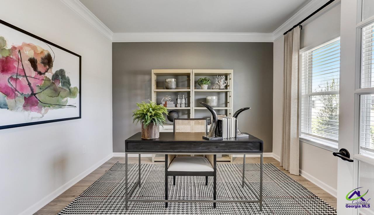 252 Shantz Way