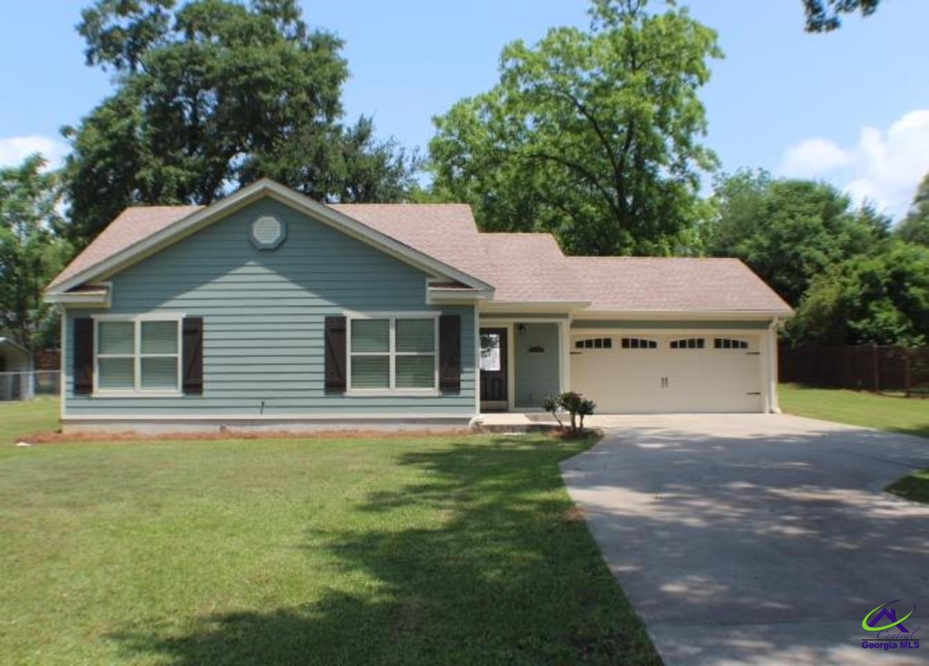 203 Westview Drive