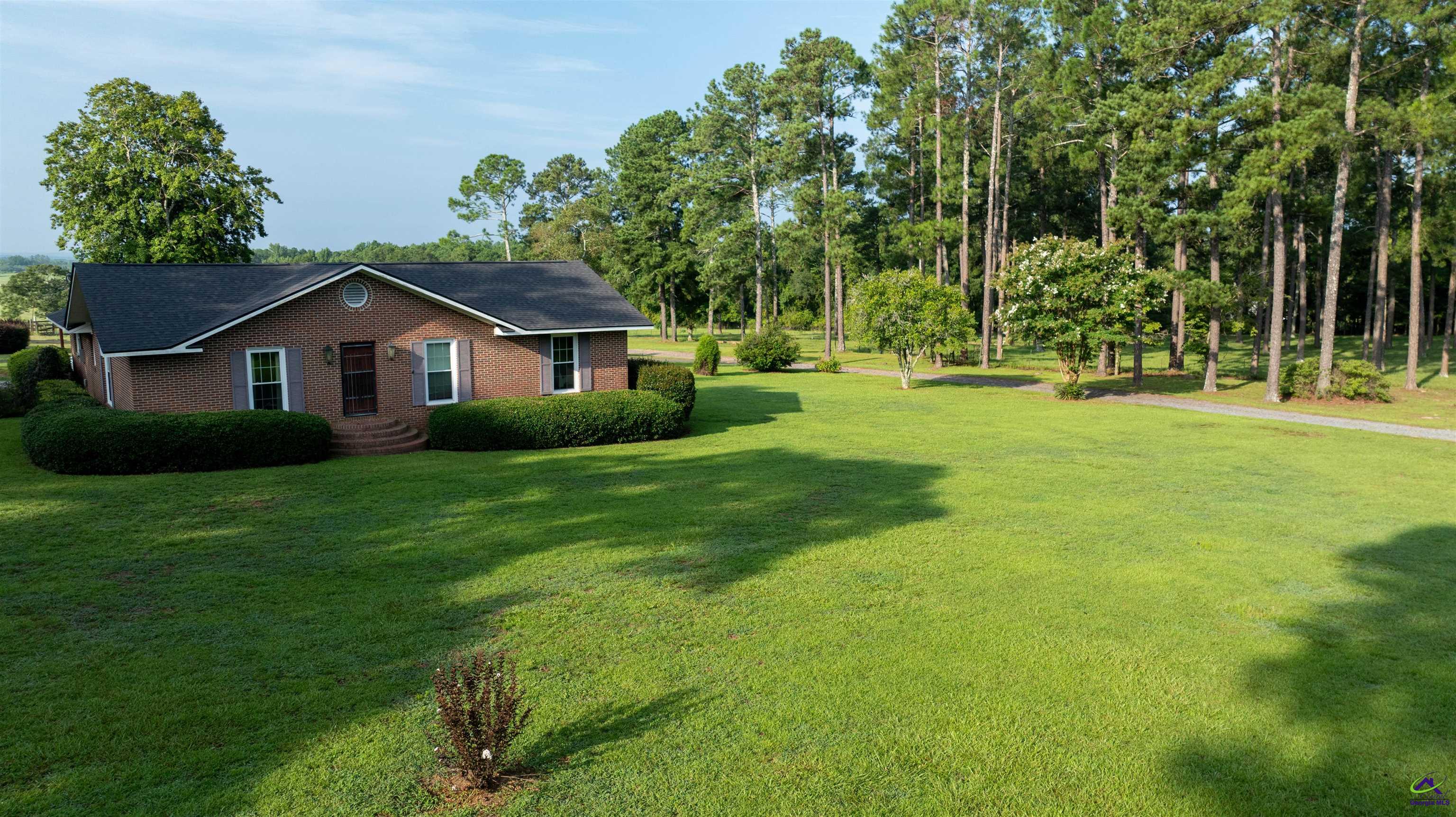 1077 W Wire Road