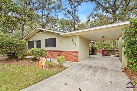 201 Marvin Boulevard Warner Robins GA 31088