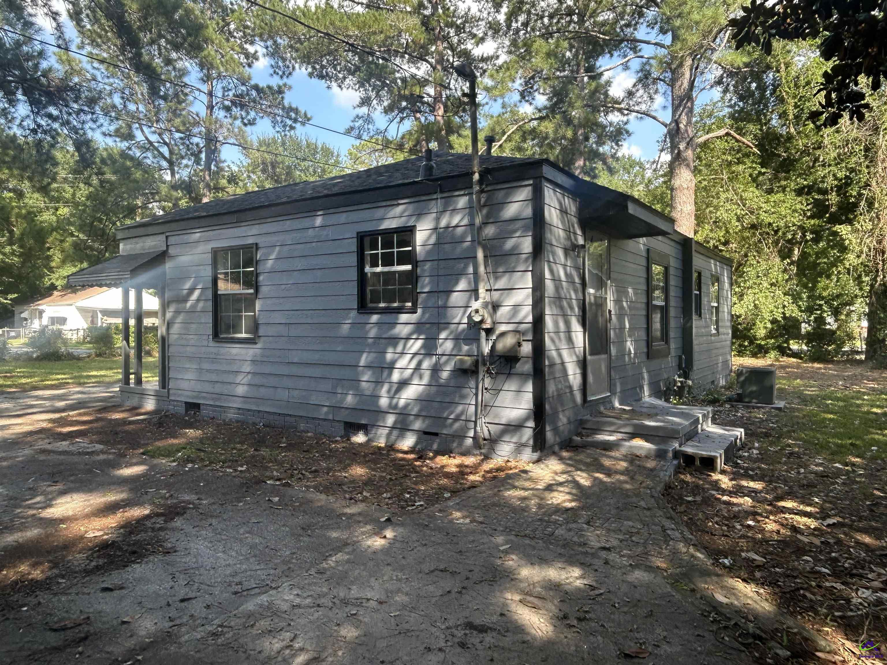 102 Camellia Circle