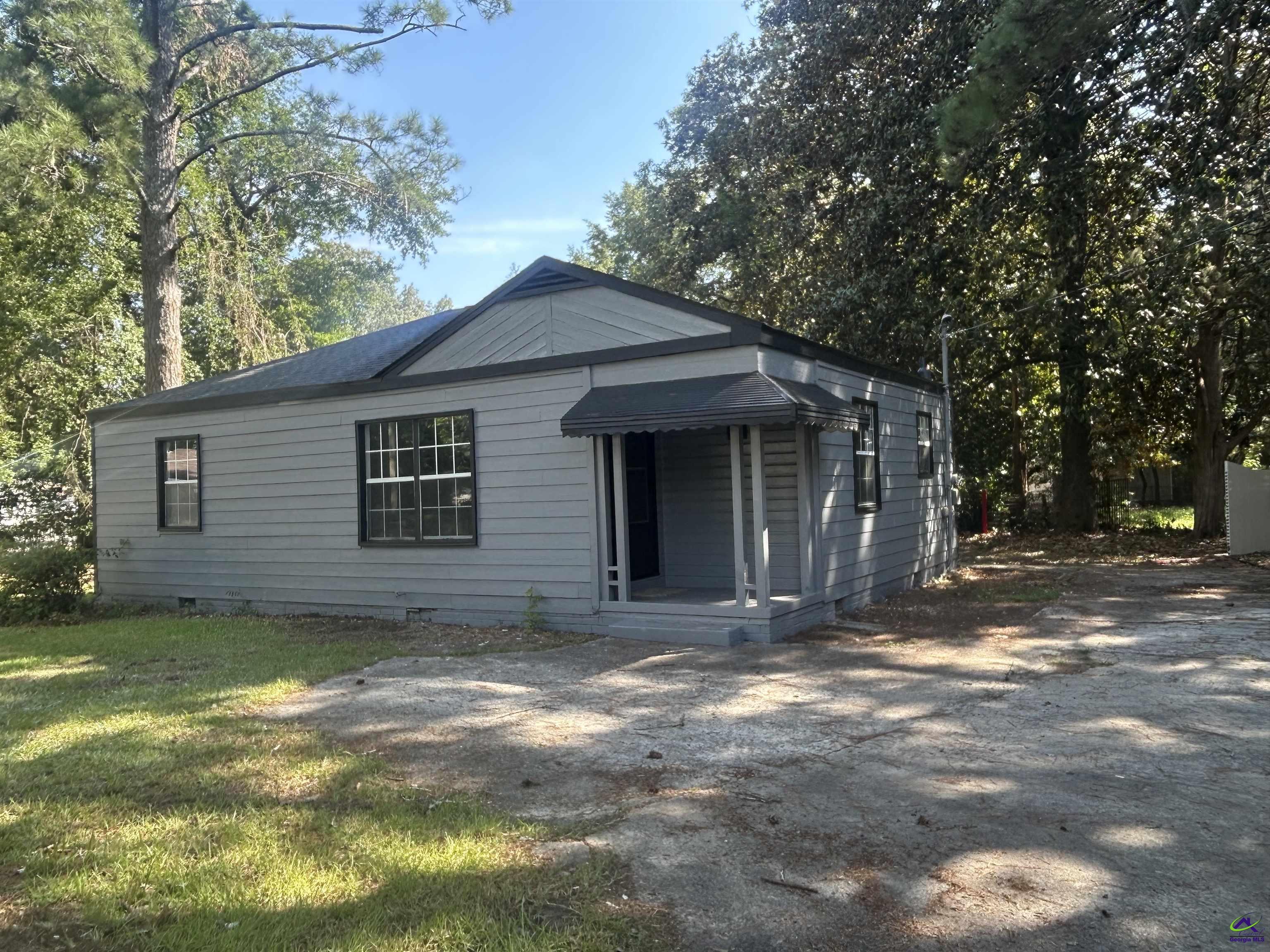 102 Camellia Circle