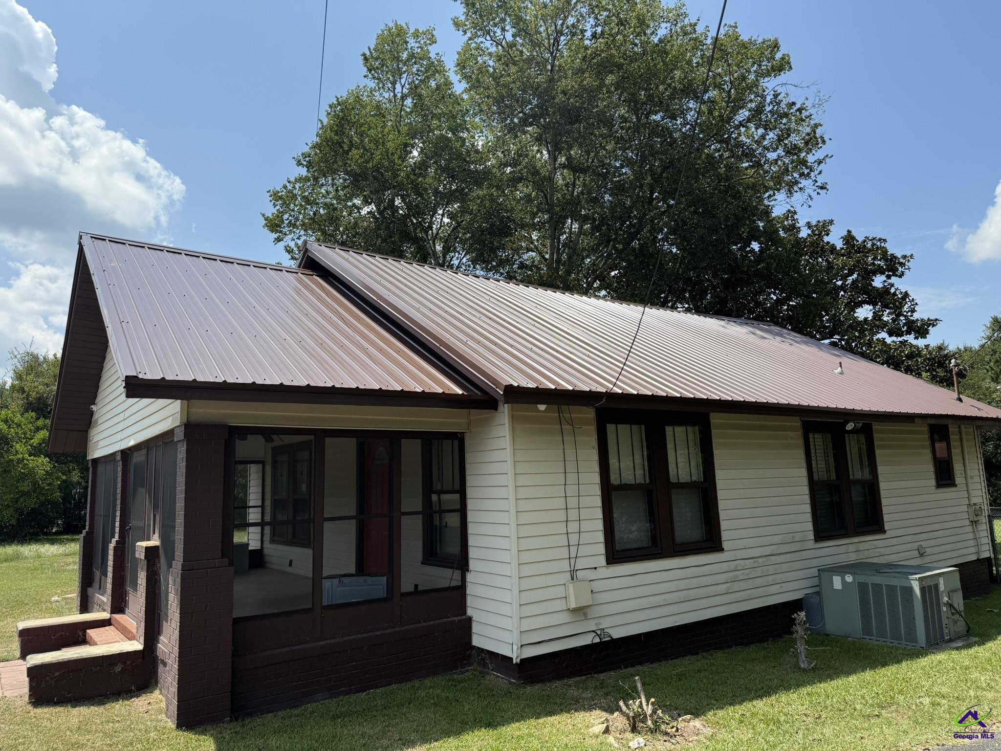 3020 Millerfield Road