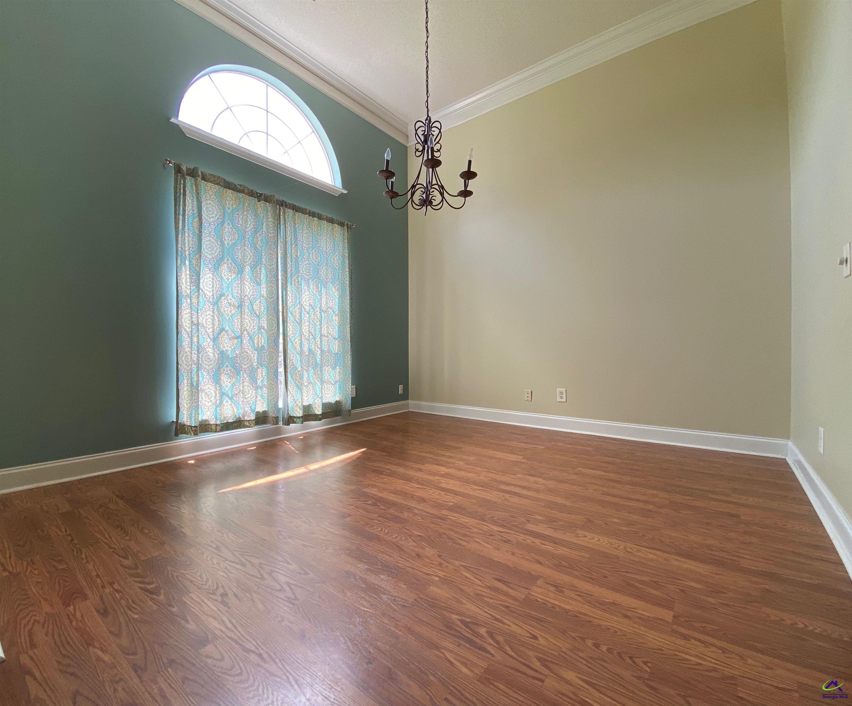 124 Lake Lillian Drive