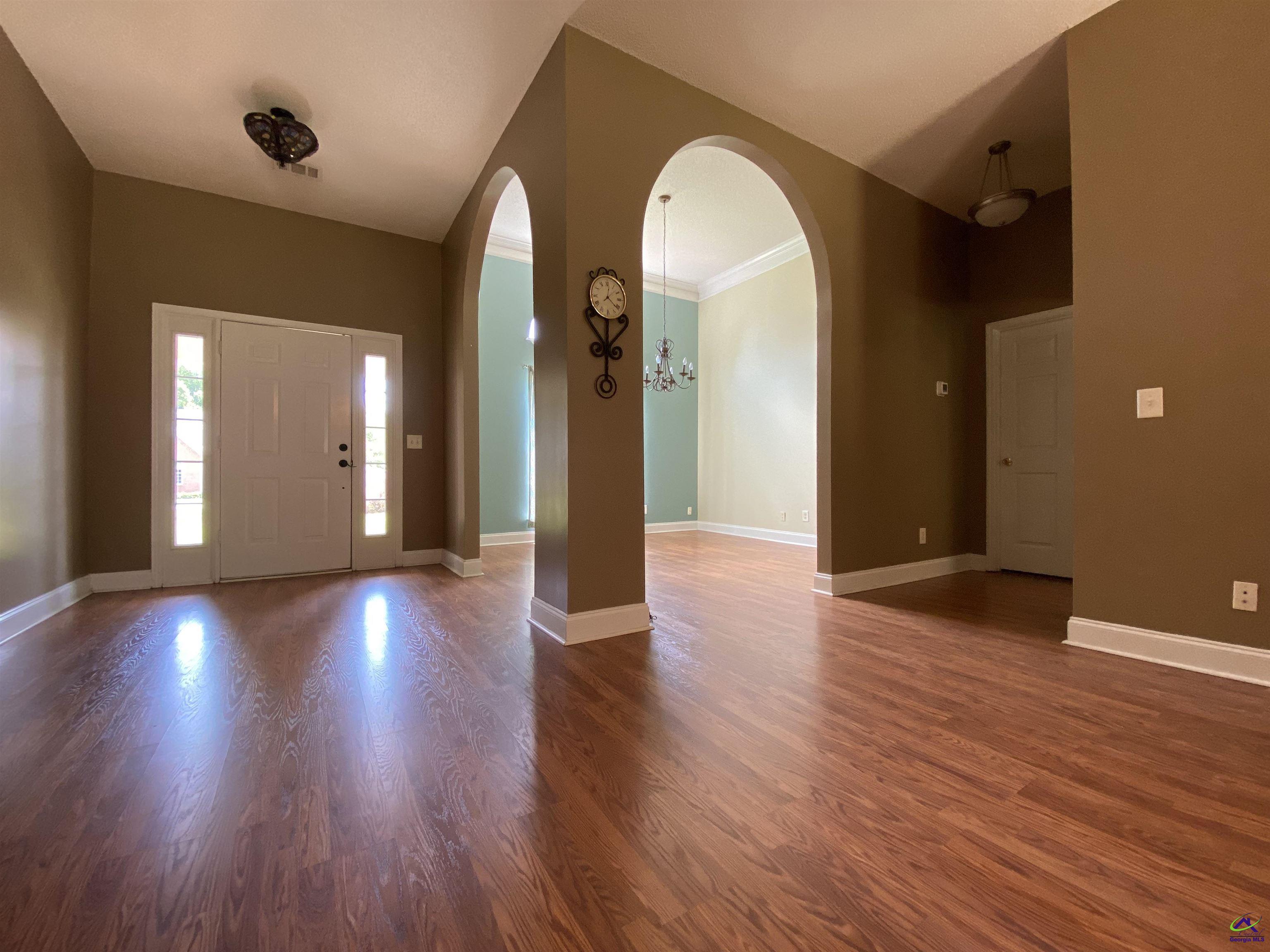 124 Lake Lillian Drive
