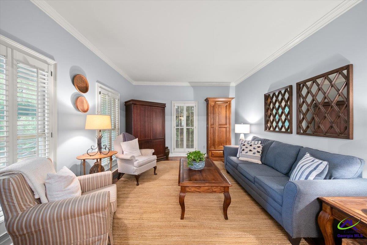 109 Saint Martinique Place