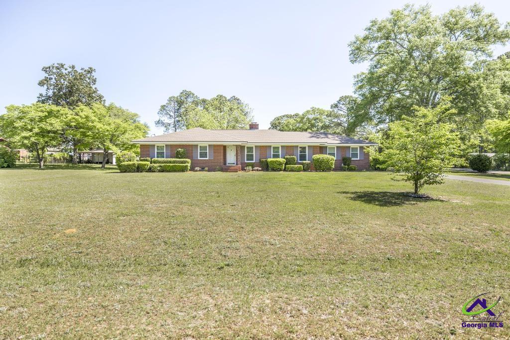 129 S Seventh Street