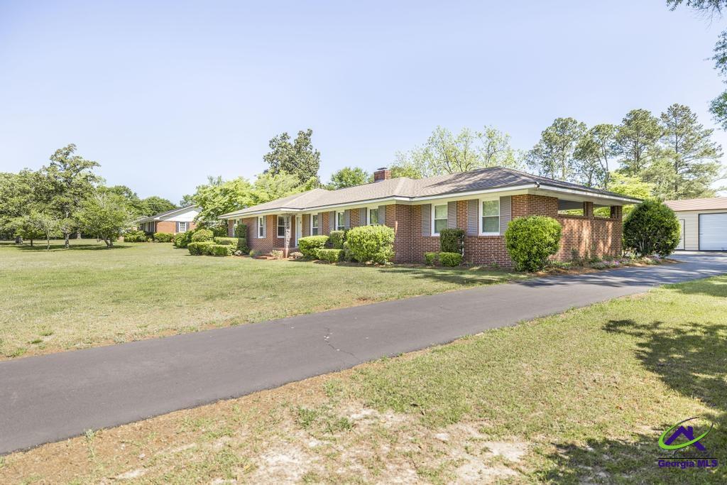 129 S Seventh Street