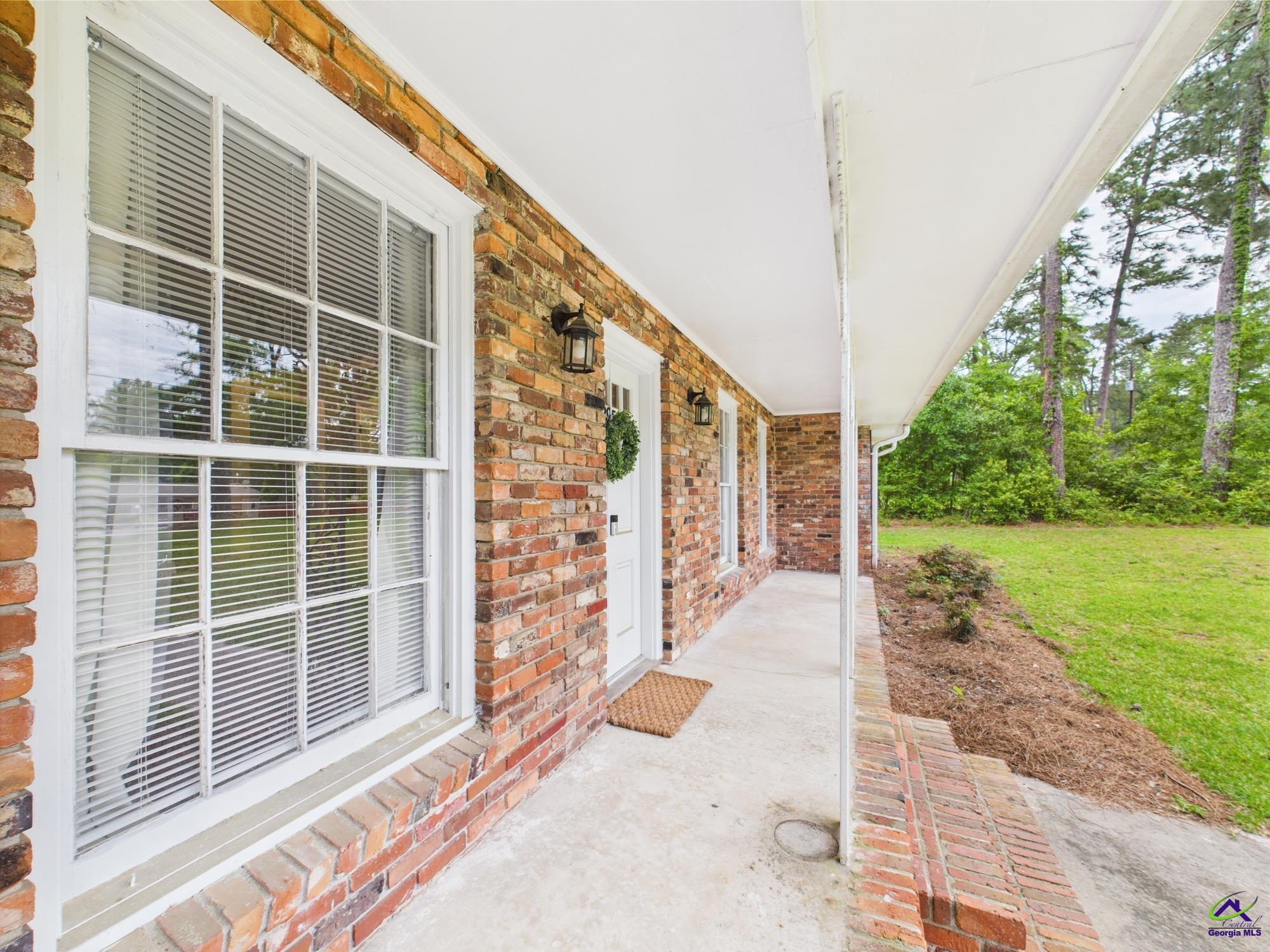2956 King Alfred Drive