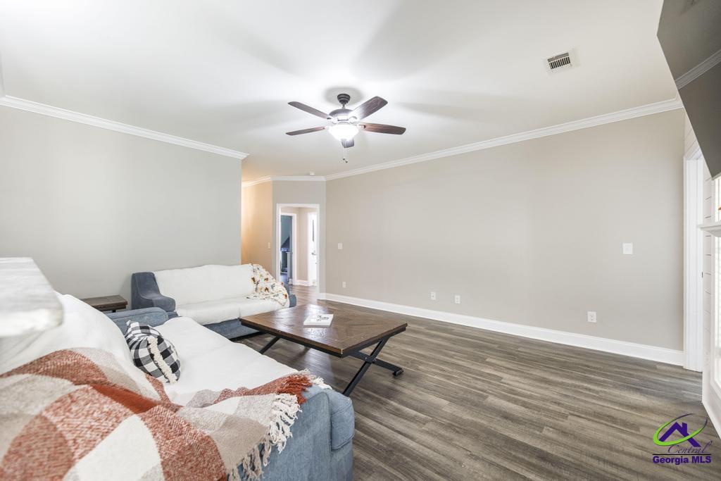 120 Hawks Ridge