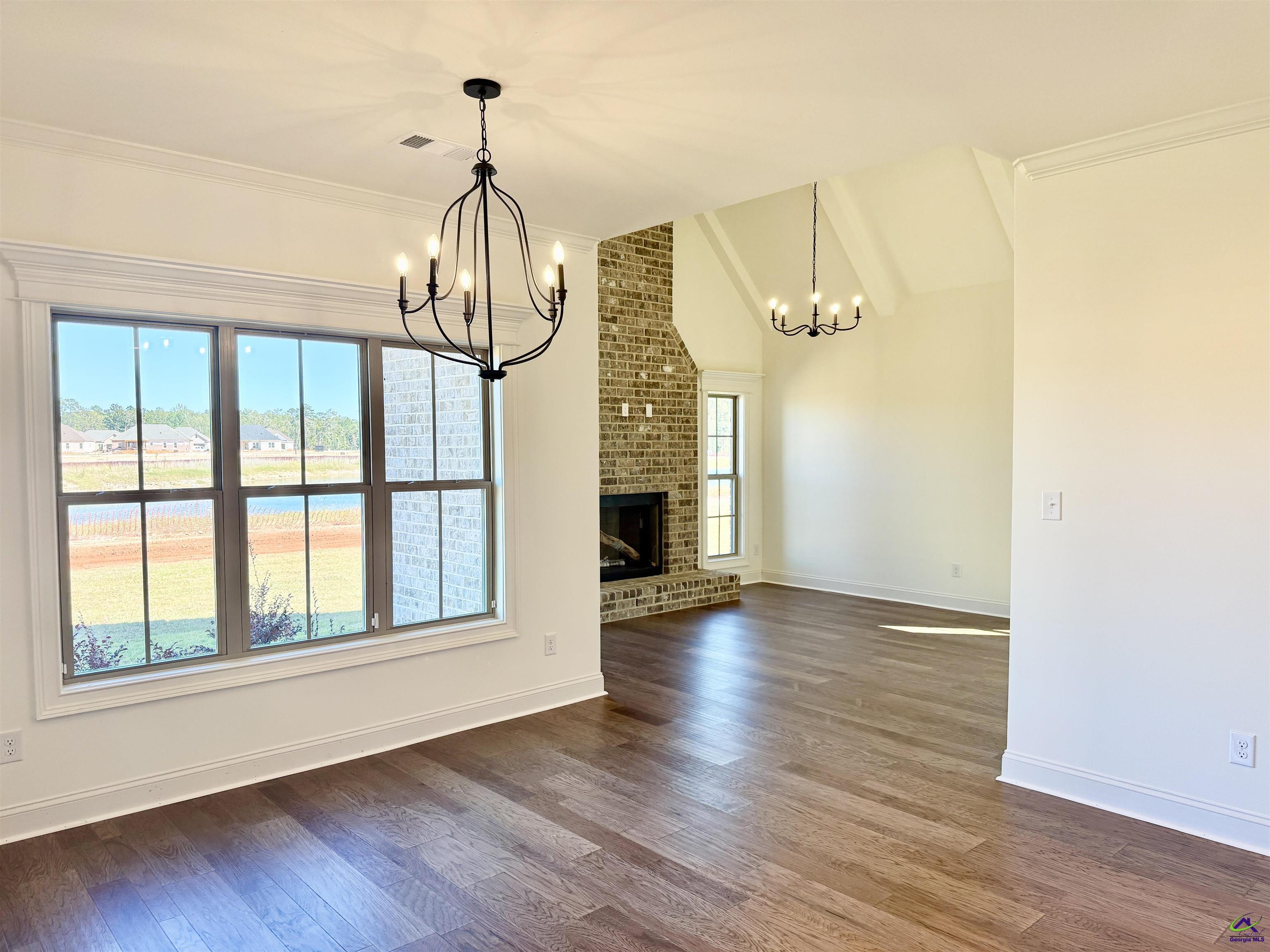 313 Willowbrook Lane
