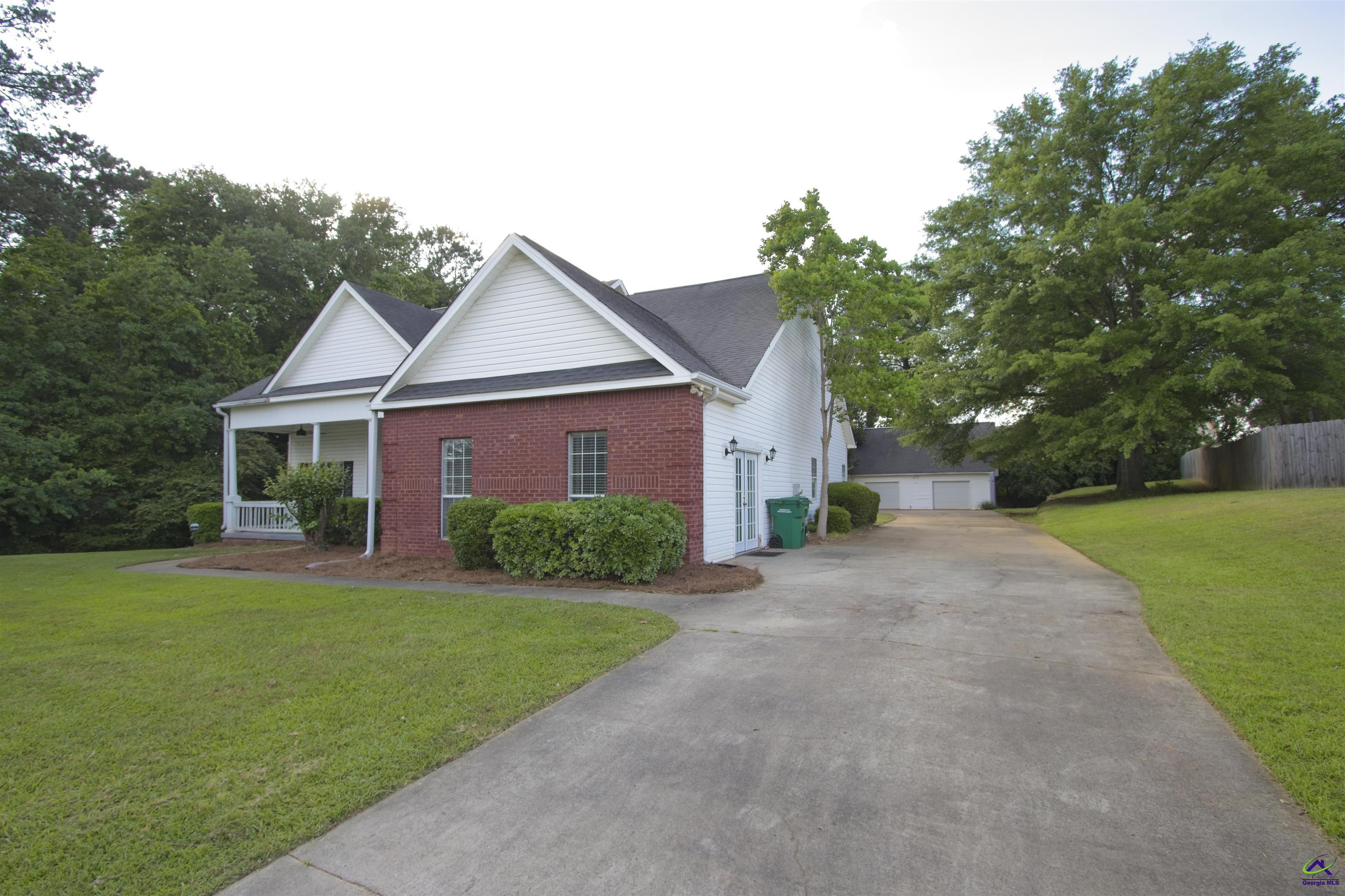 141 Gleneagle Drive