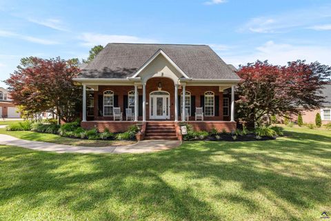210 Royal Crest Circle Kathleen GA 31047