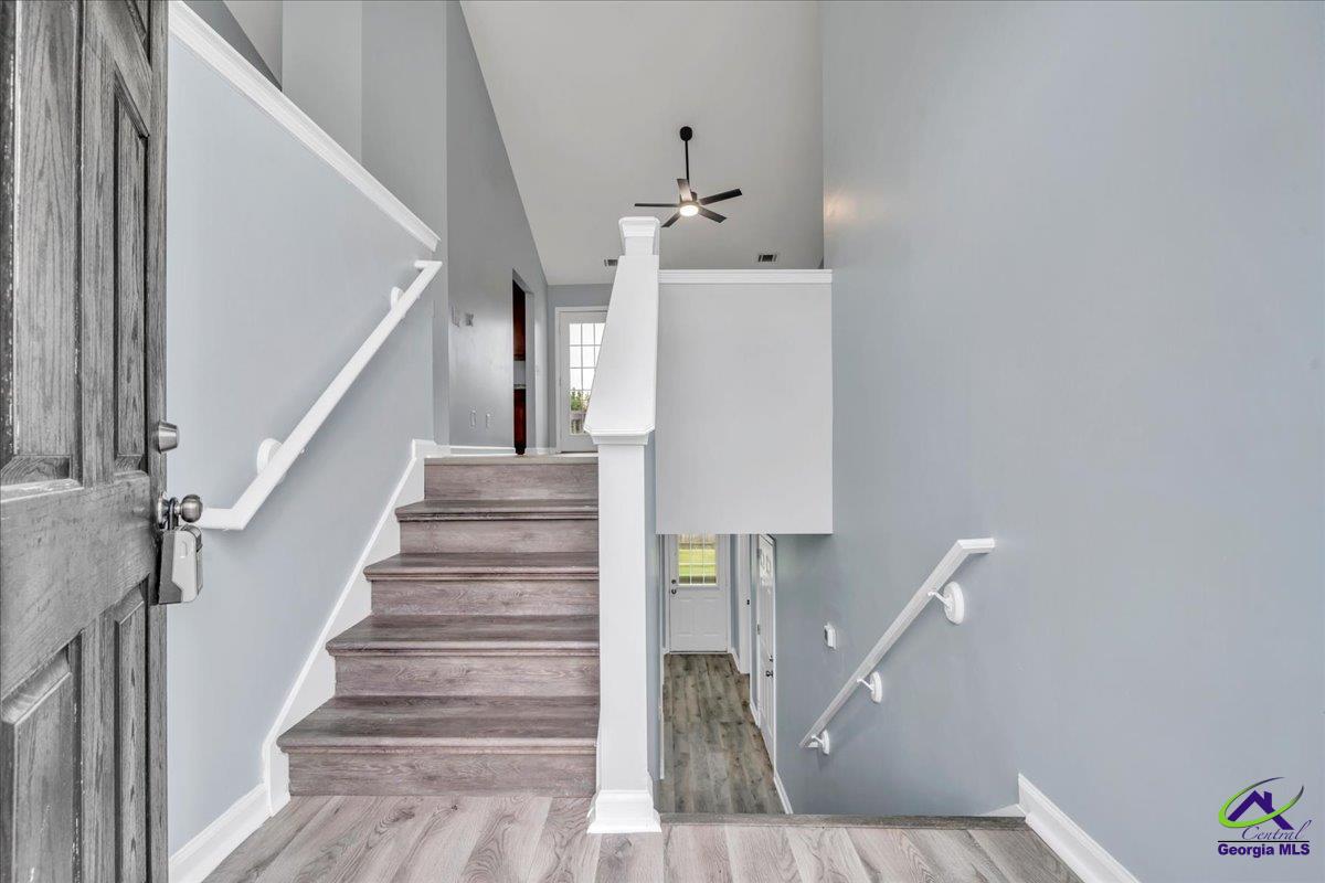 105 Browning Pointe