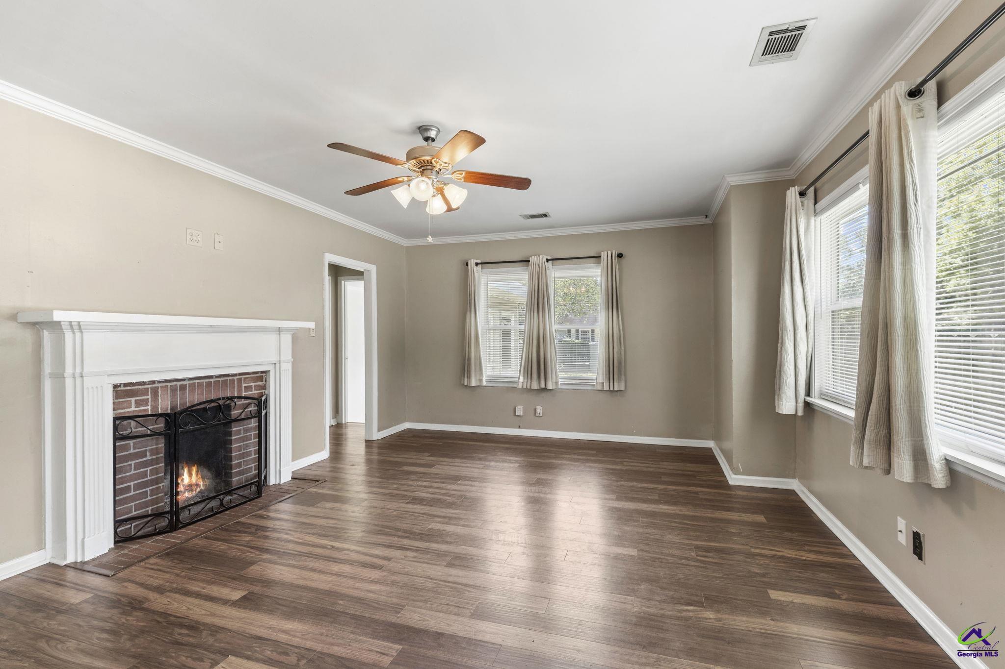 130 S Pleasant Hill Road