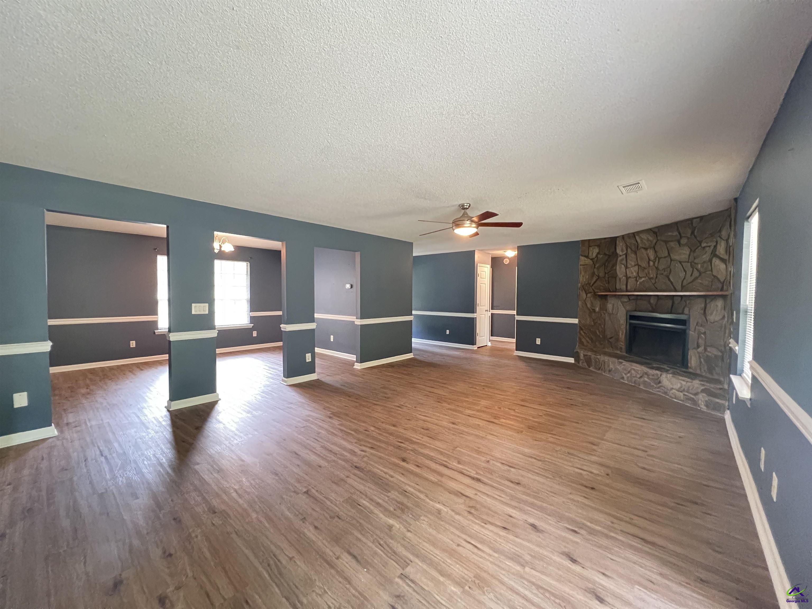 313 Kirkwood Circle