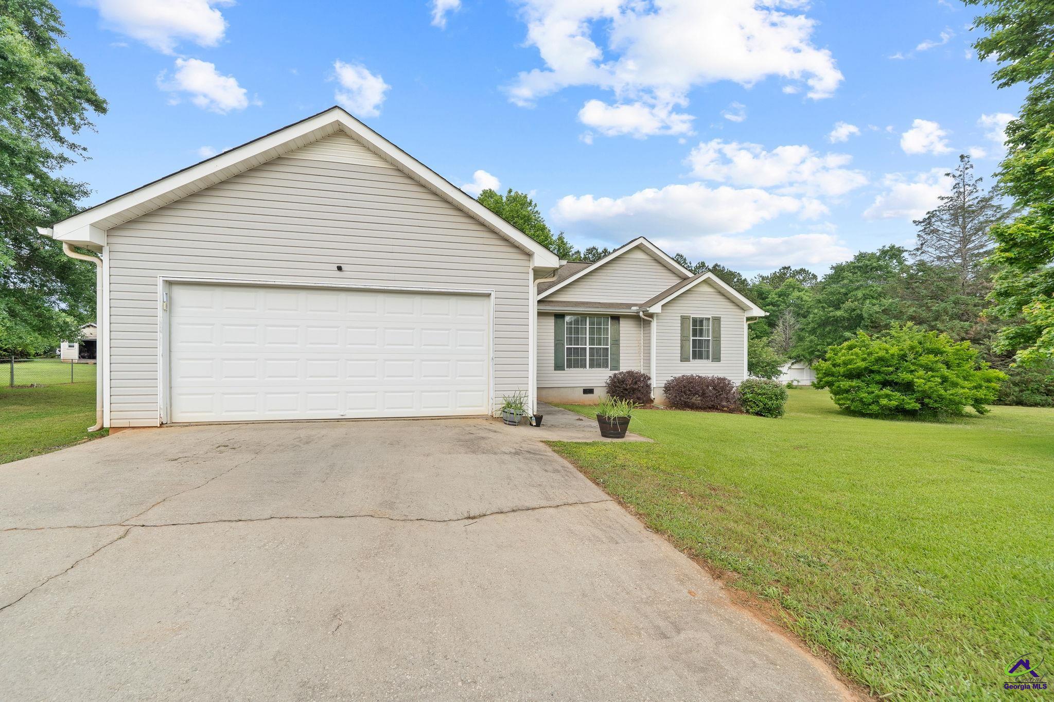 1704 New Hope Road