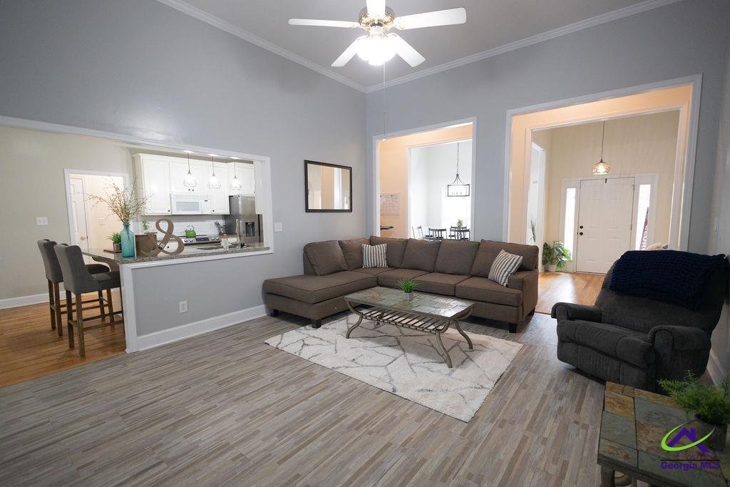 204 Sailwind Court