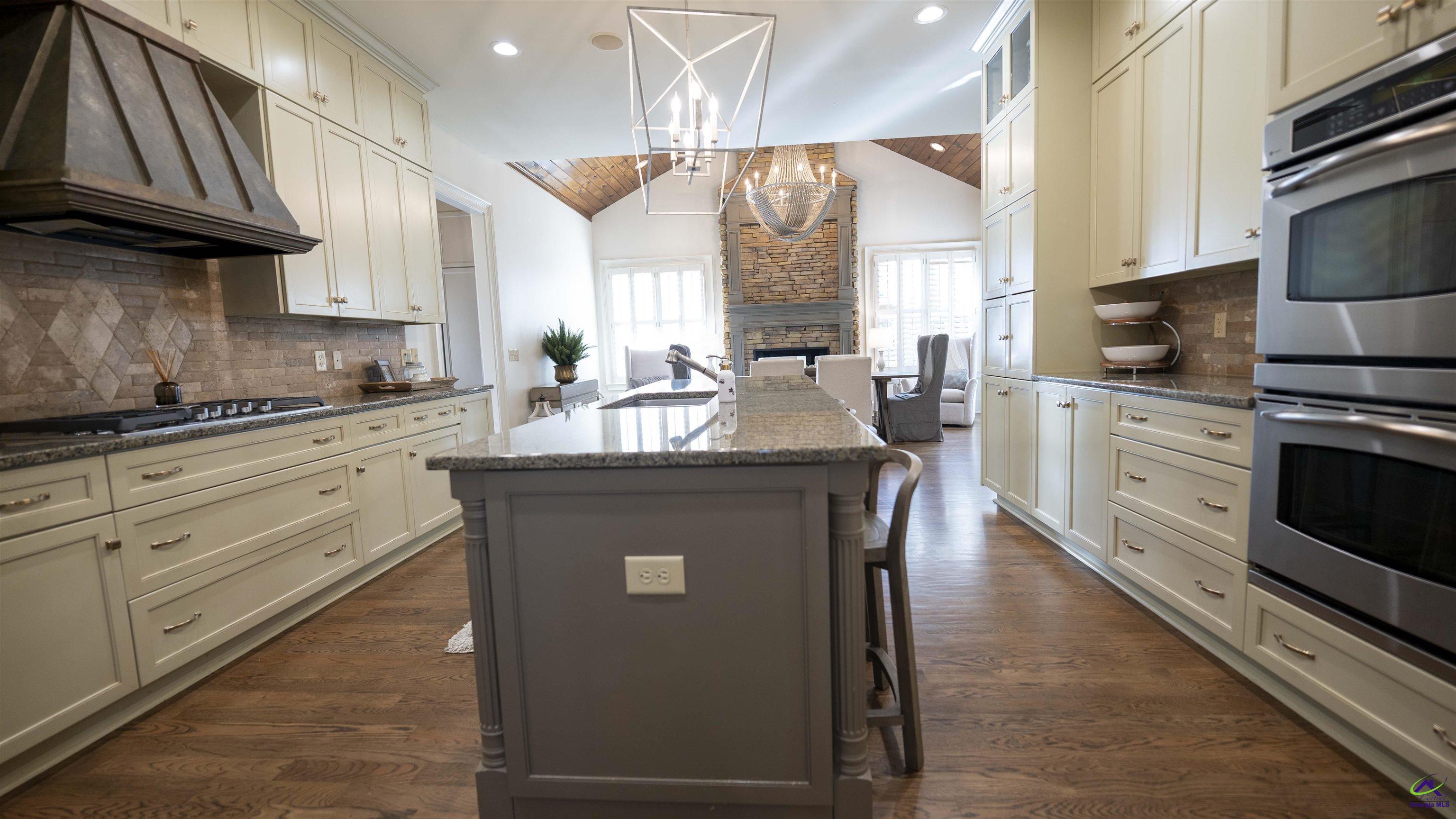 108 River Rock Court