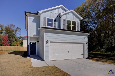 523 E Chappell Street Griffin GA 30223