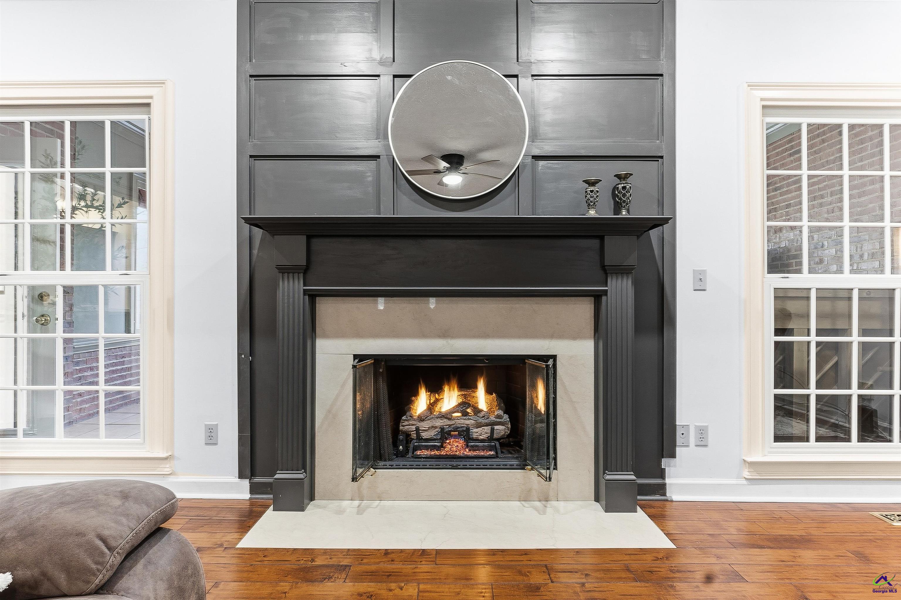 1133 Creekside Drive