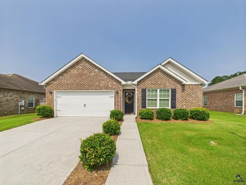 219 Cottage Circle Byron GA 31008