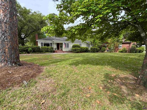 184 S Third Street Cochran GA 31014