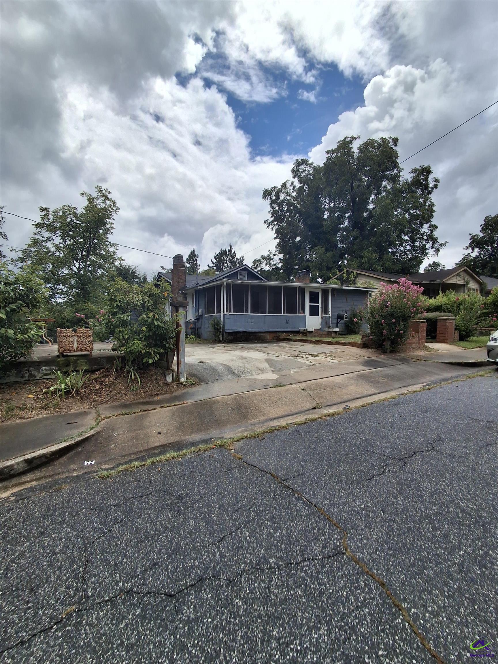 1151 Boone Street