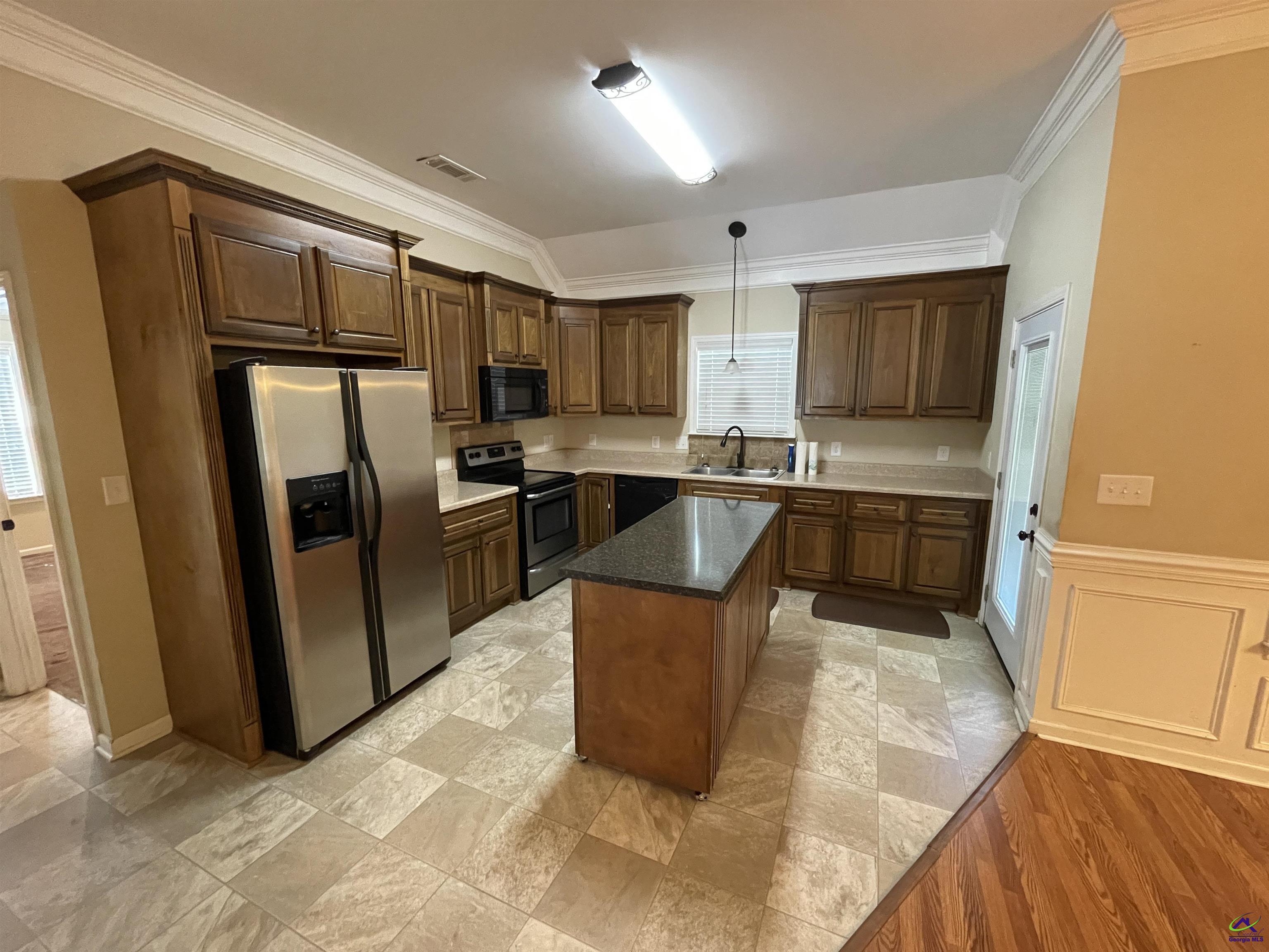 128 Horse Whisperer Lane