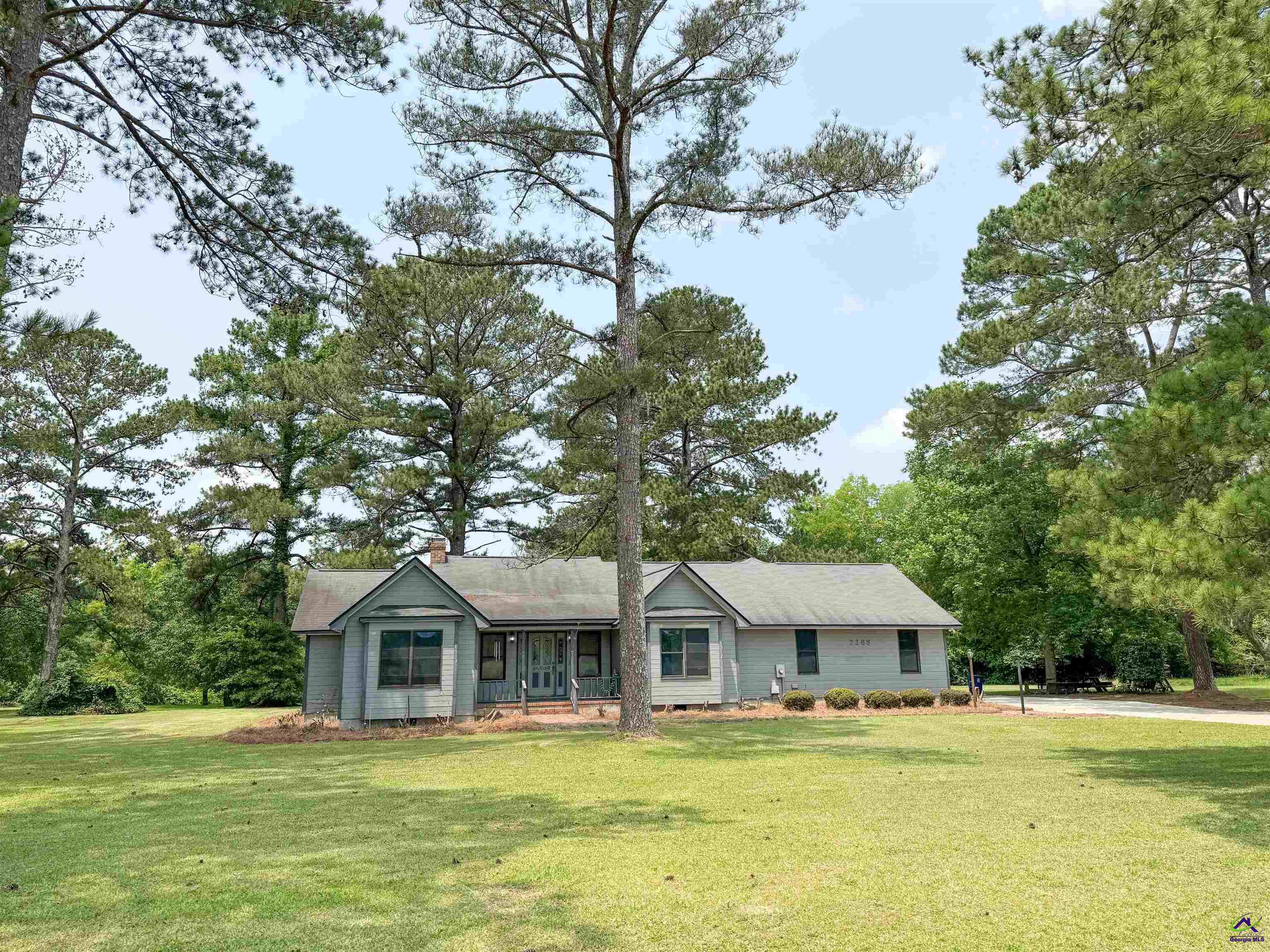 7285 Nowell Road South