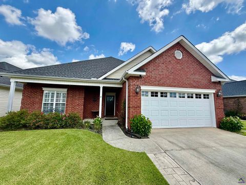 119 Newport Island Centerville GA 31028