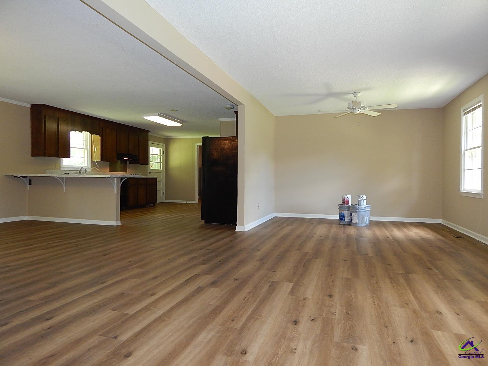 3498 Sandy Circle