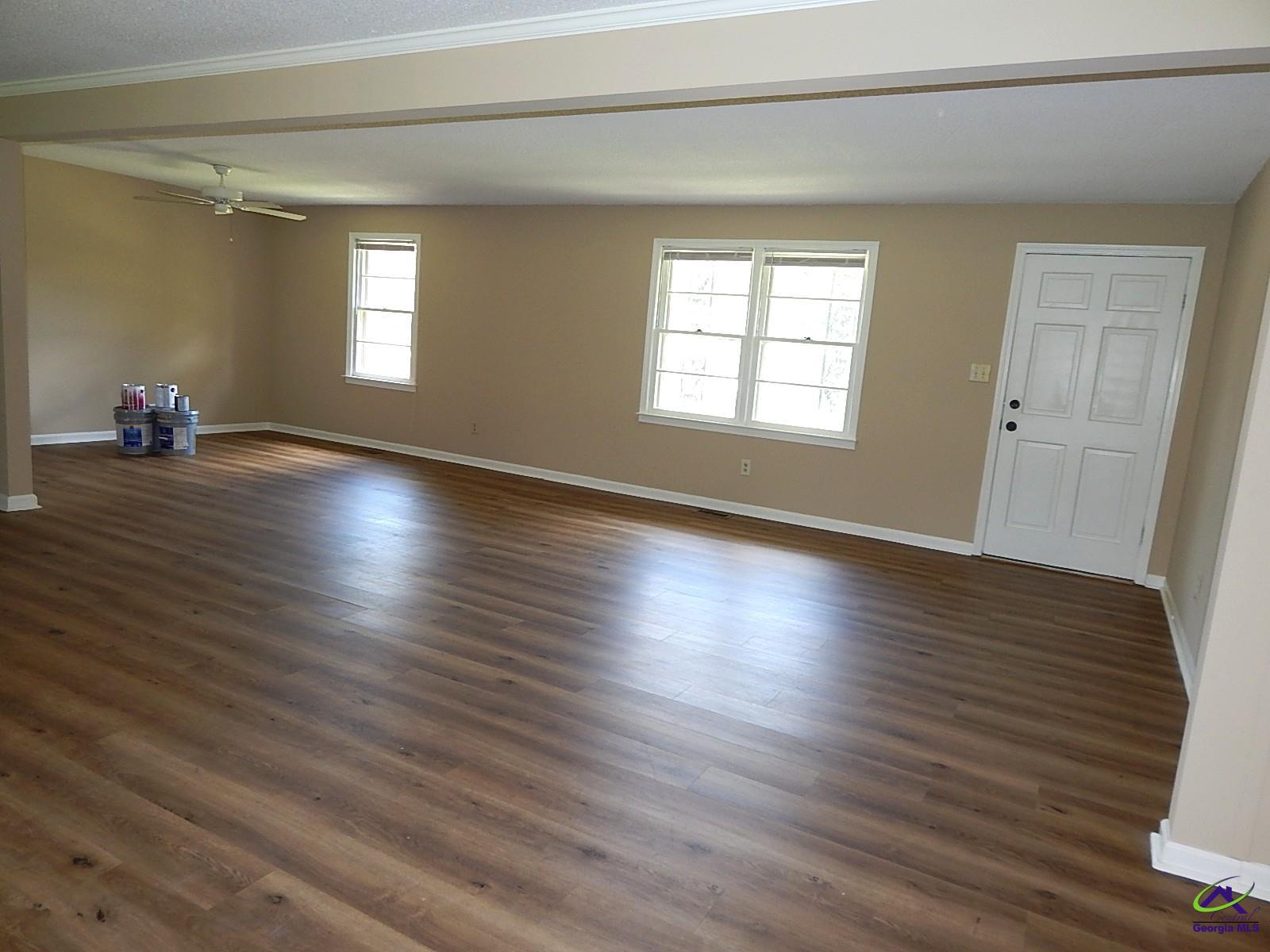 3498 Sandy Circle