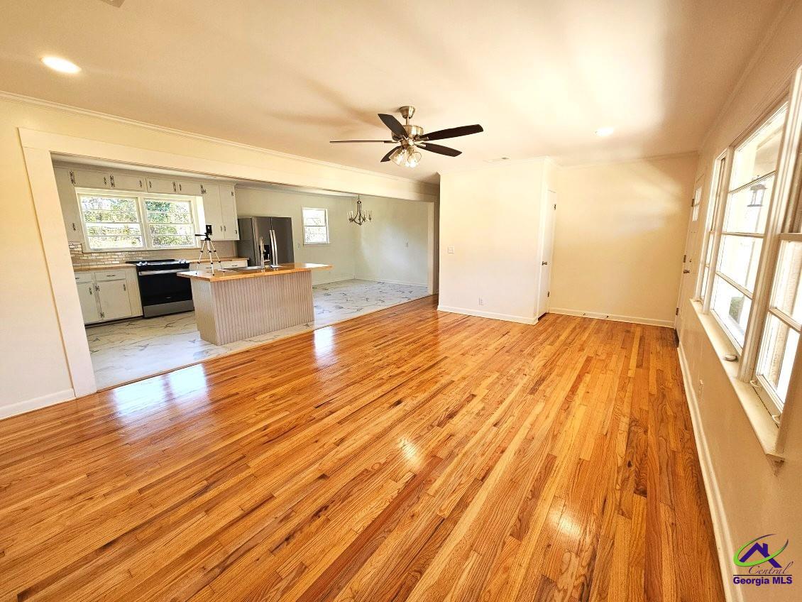 112 FOREST HILL Circle