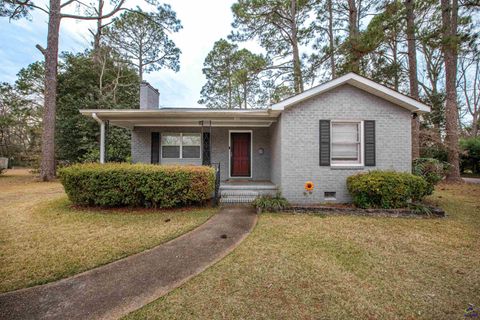 511 Park Avenue Fort Valley GA 31030