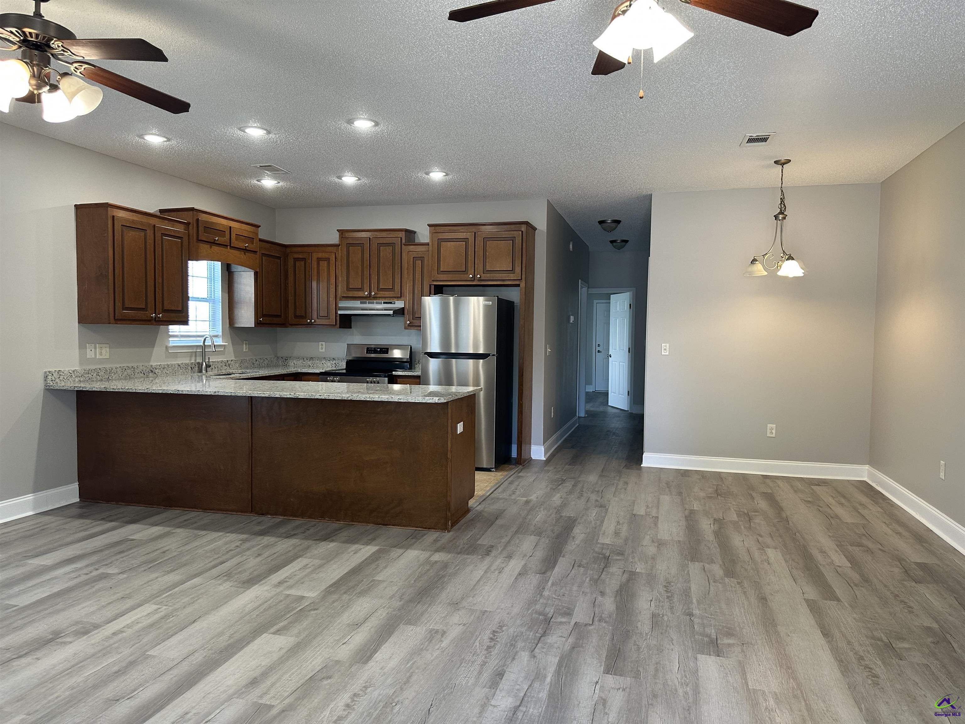 402 Club Villa Court #1