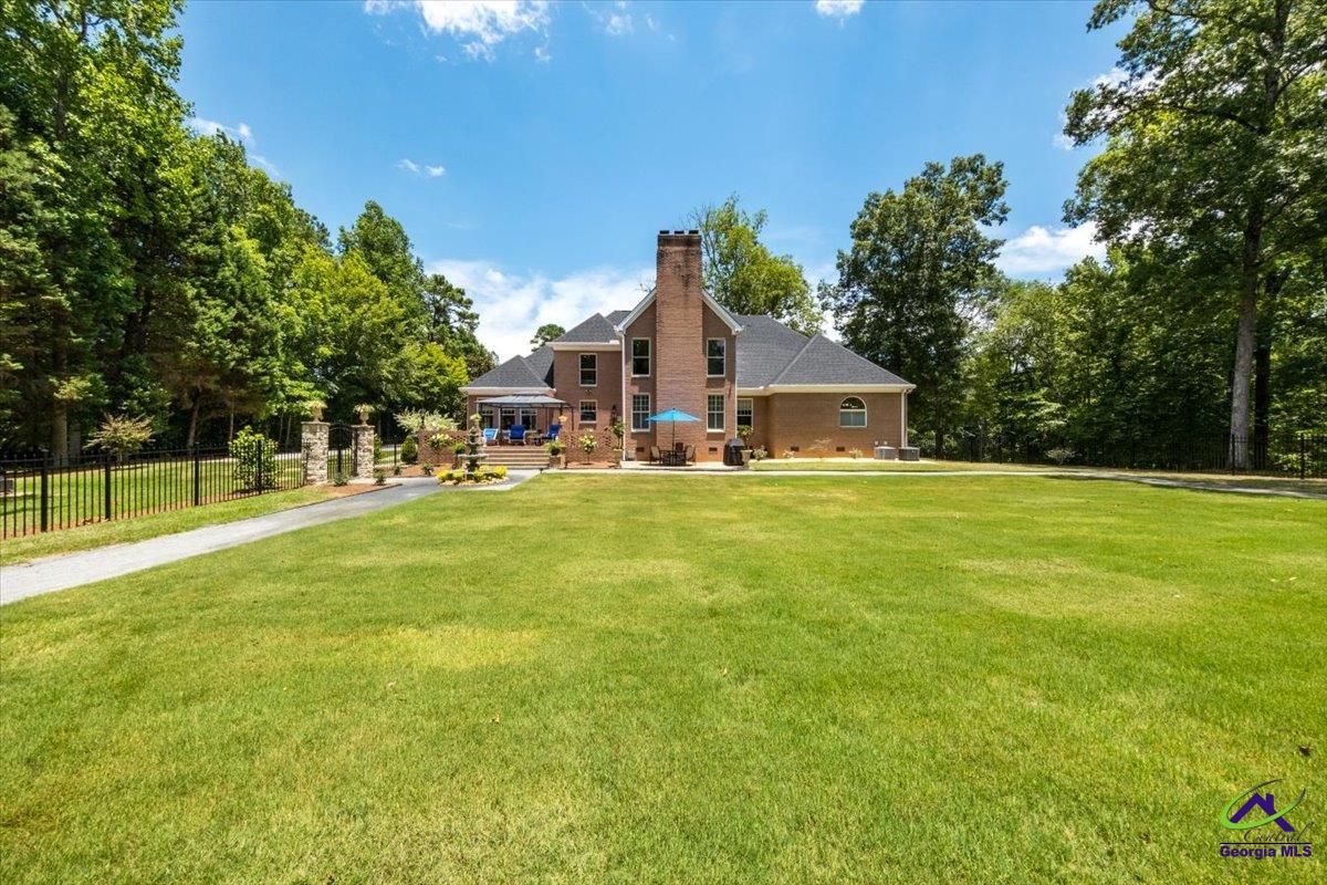 139 Howard Oaks Drive