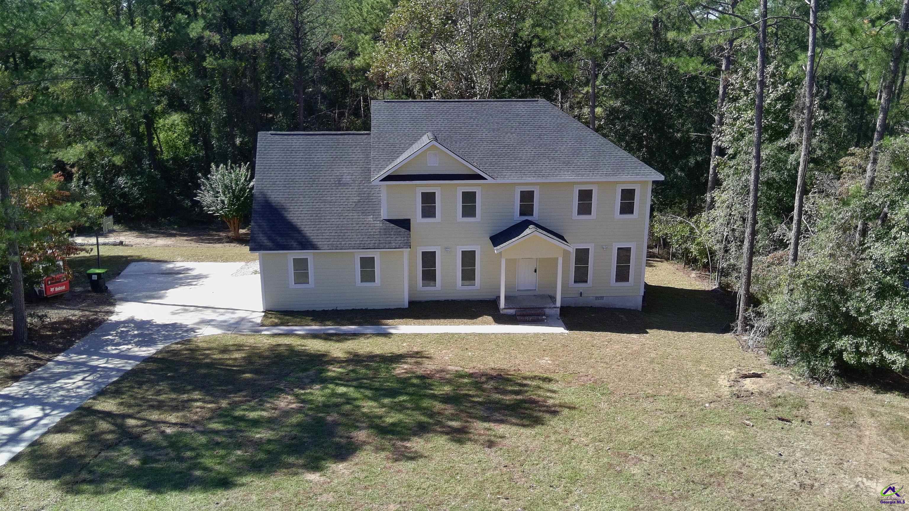 104 Acorn Ridge Court