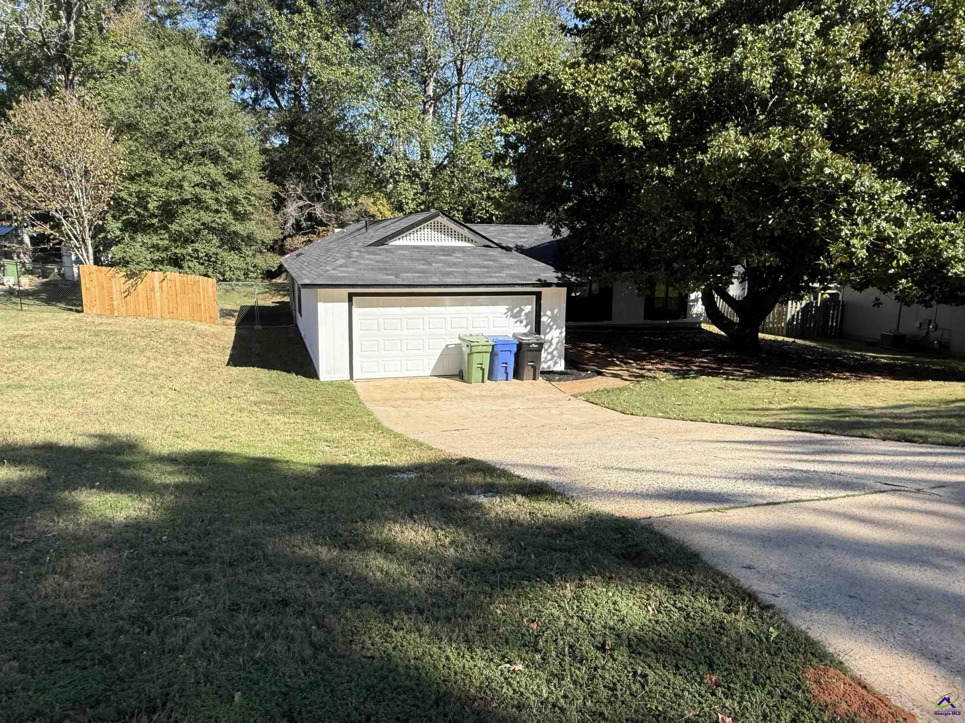 6836 Sharmel Lane
