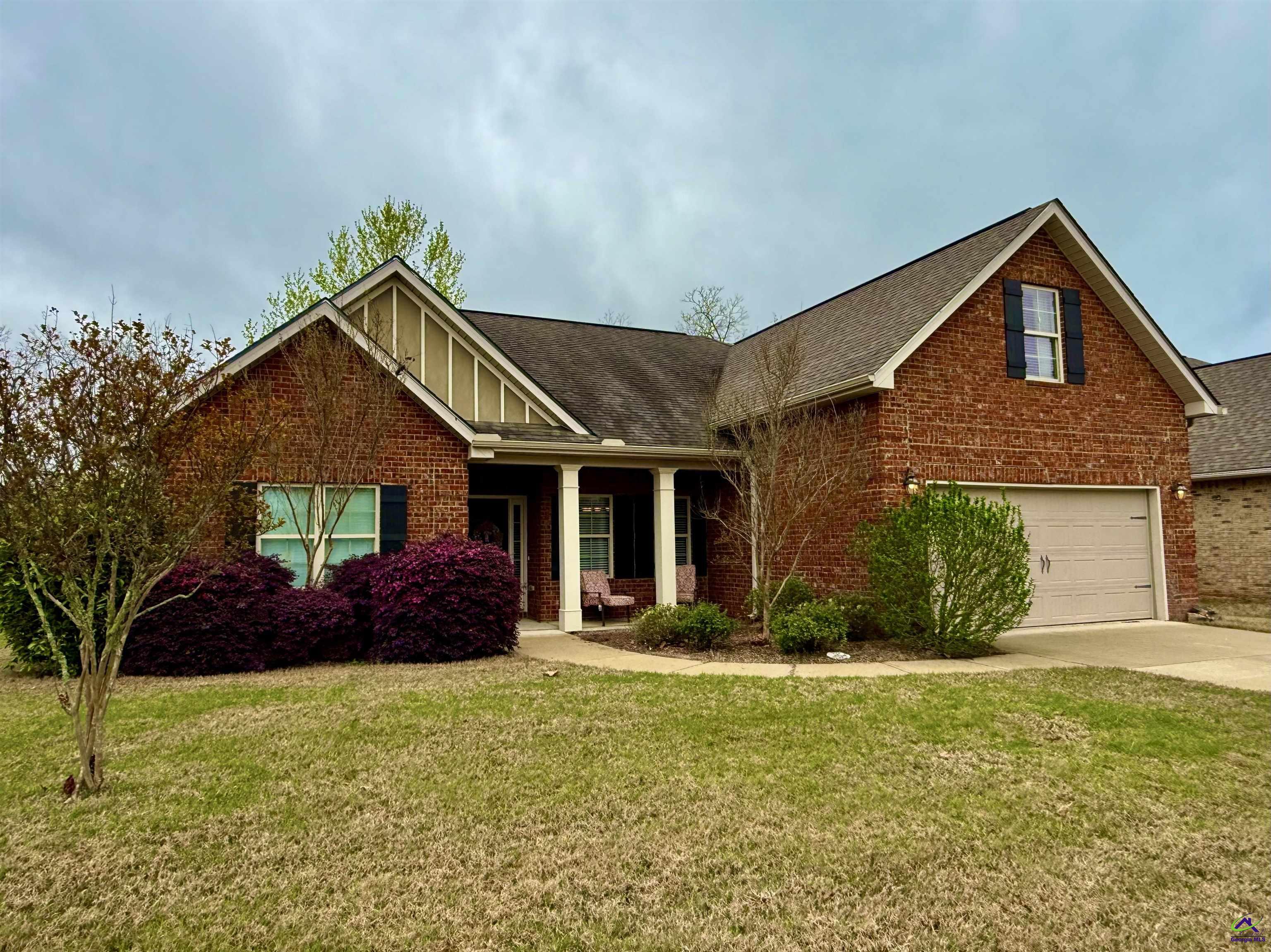 139 Parkview Grove