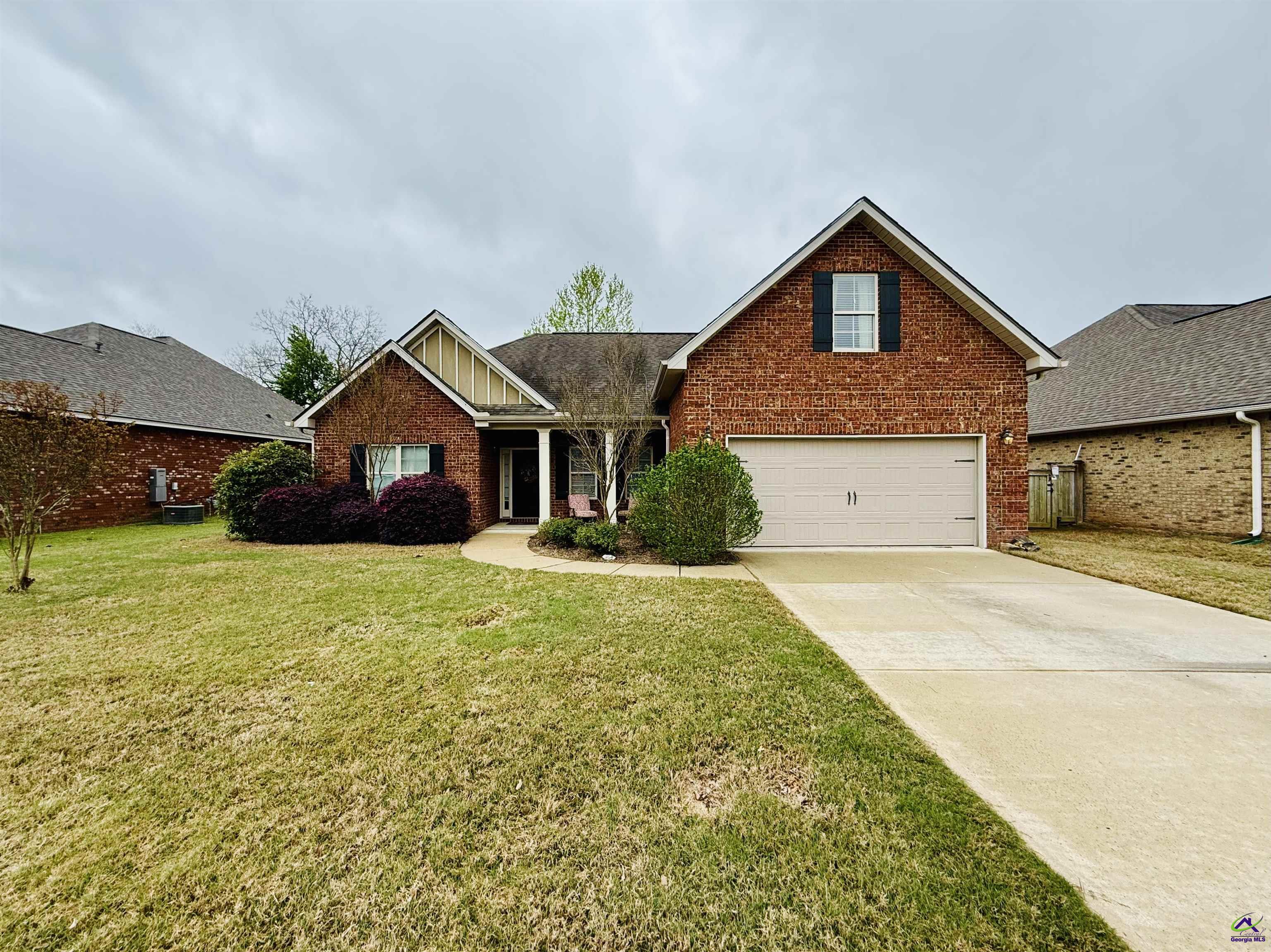139 Parkview Grove