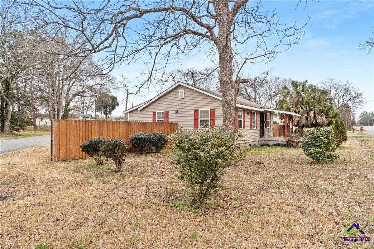 25 Martin Luther King Jr Boulevard