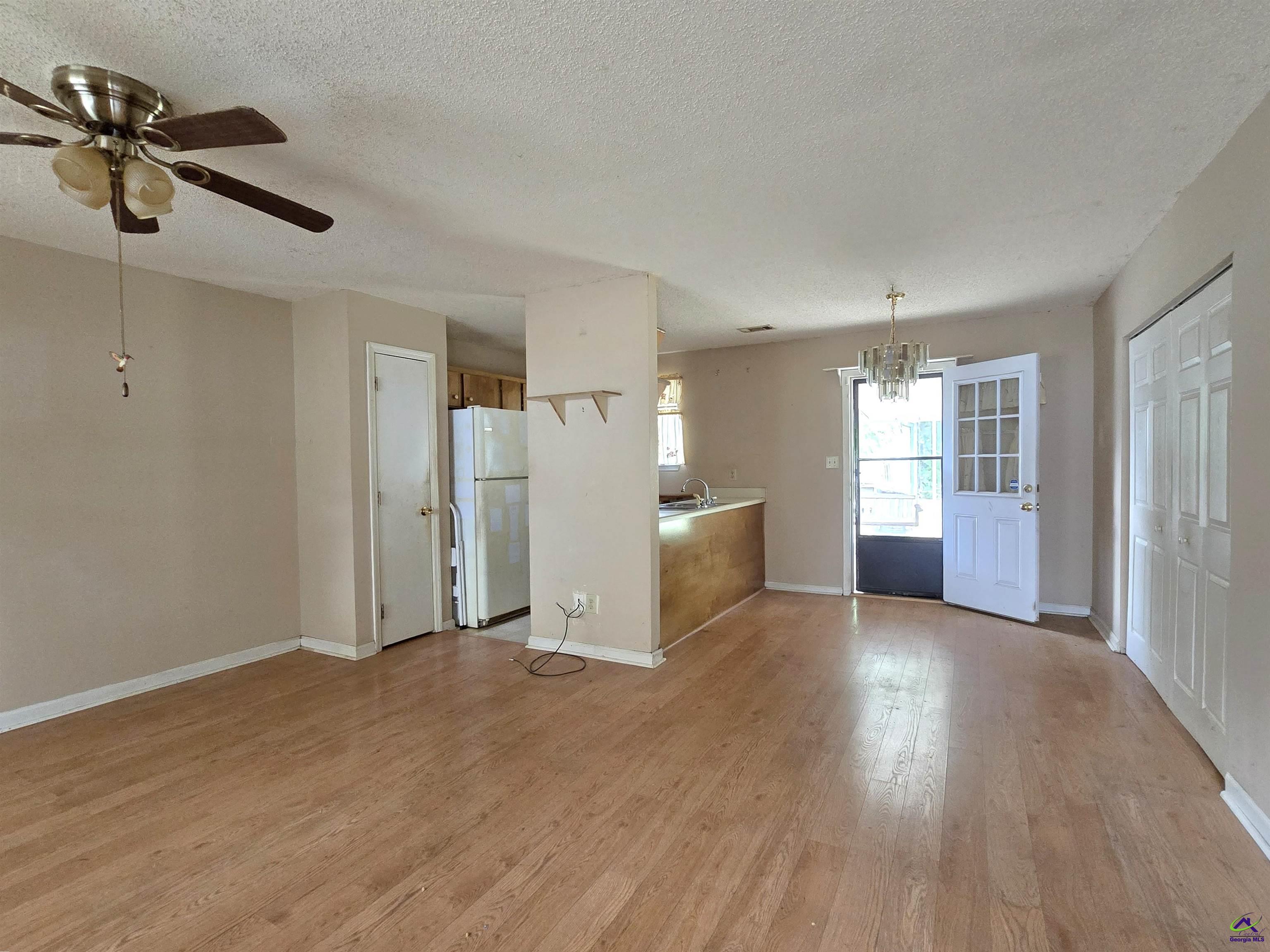 302 Dunmurry Place