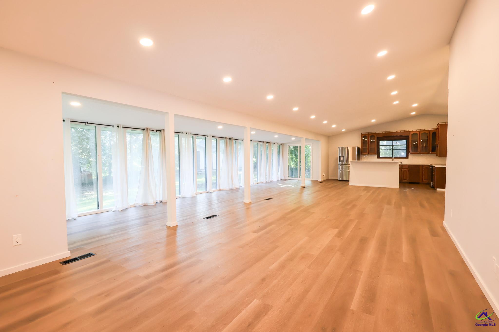 205 Lake Placid Drive