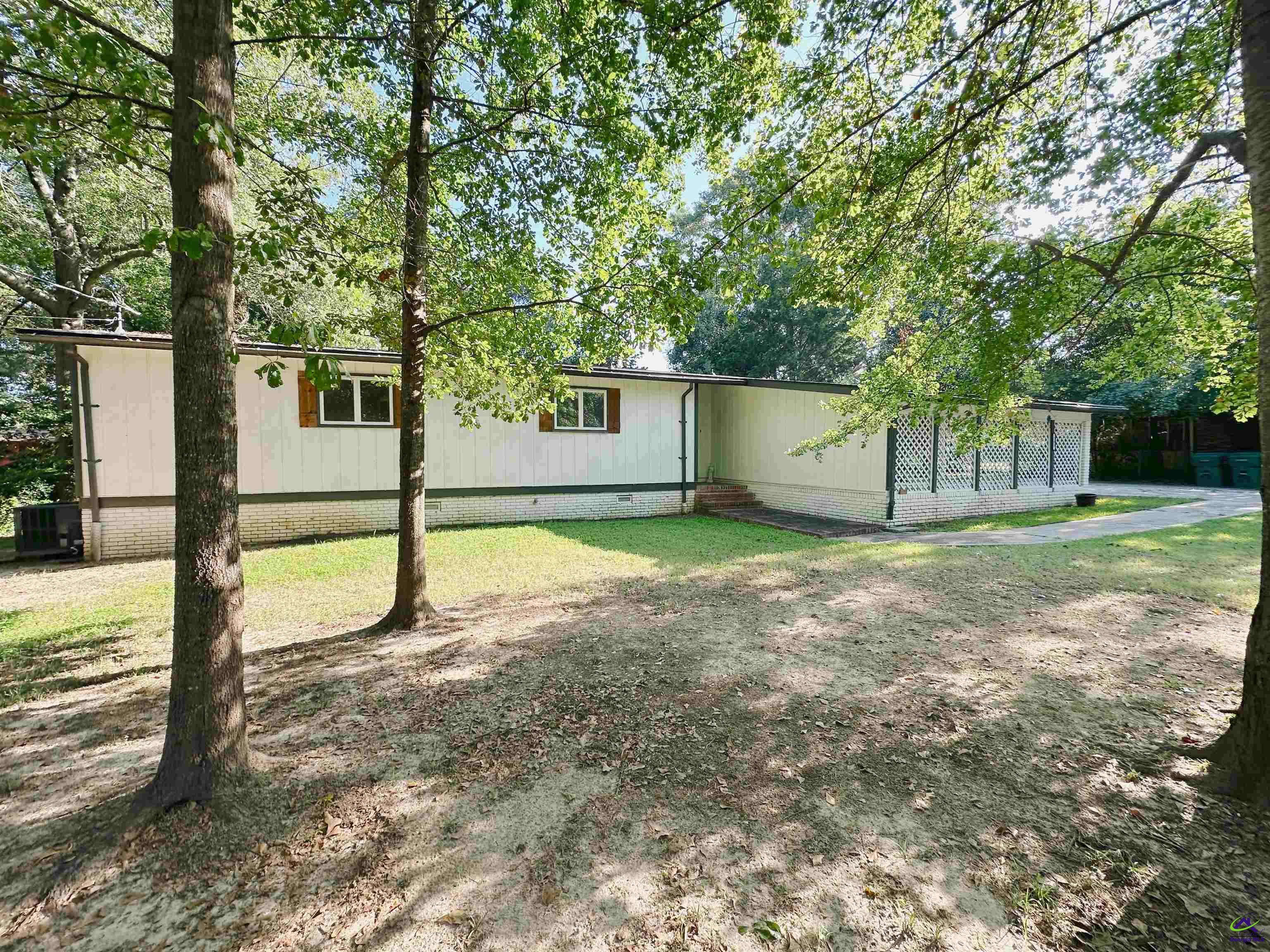 205 Lake Placid Drive