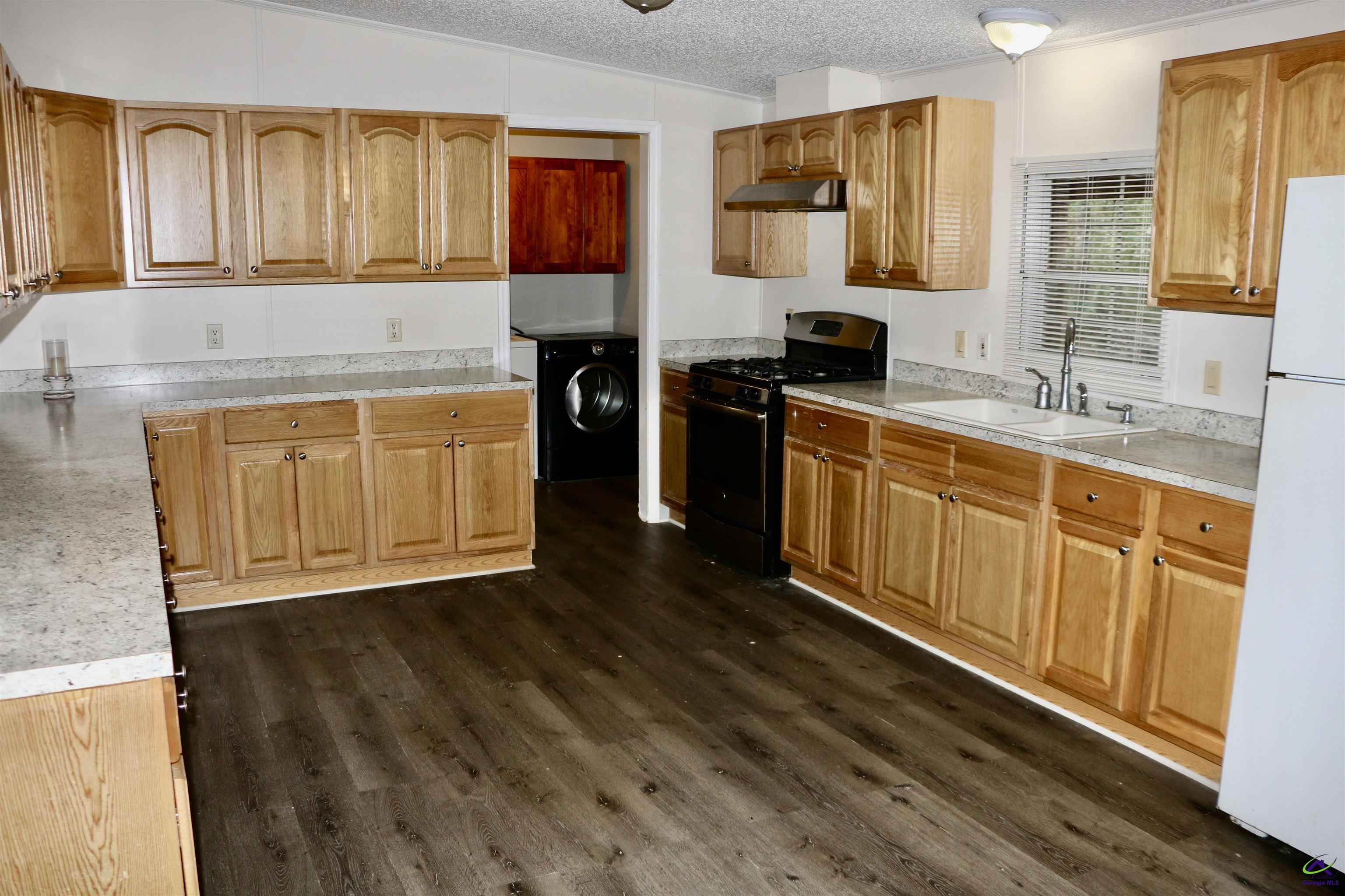 549 Old CCC Road