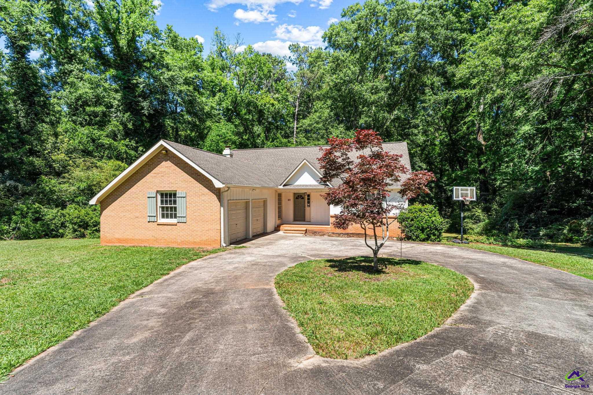 611 Fairmont Drive