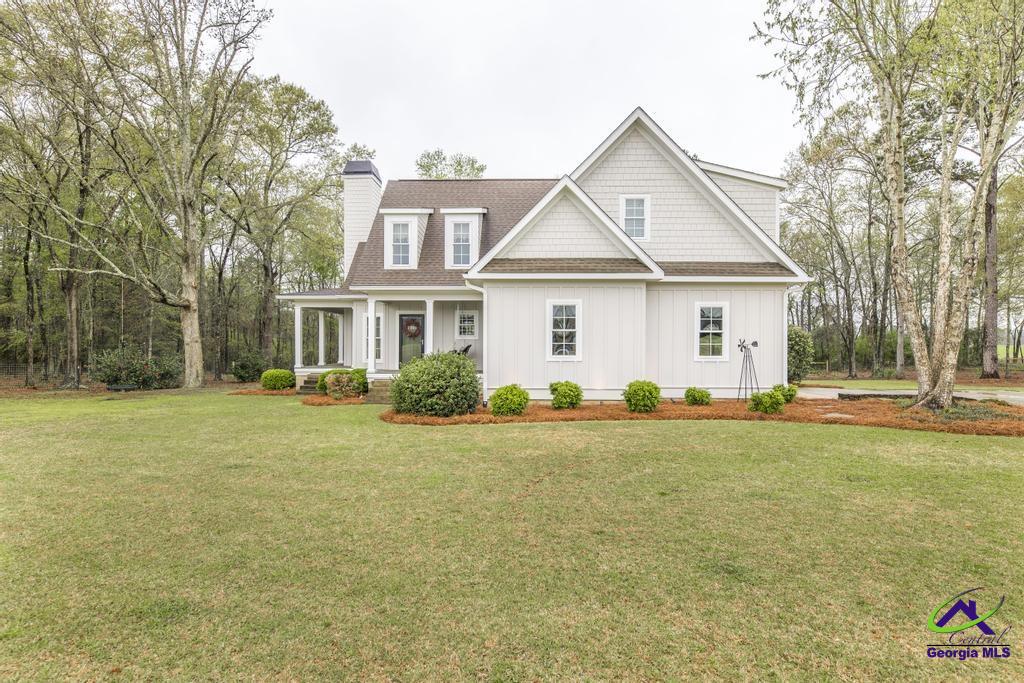1610 Columbus Hwy